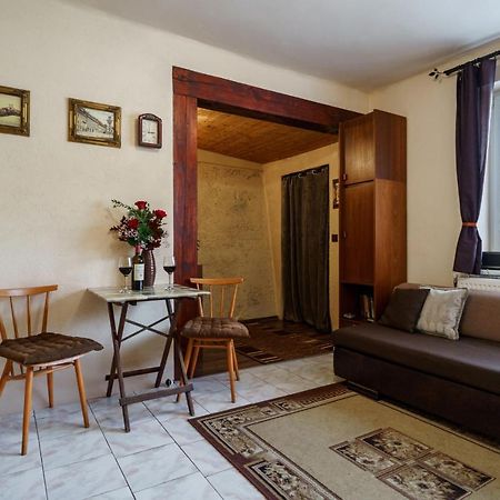 Apartment Melita - The Very Centre Of Town Banska Stiavnica Exterior foto